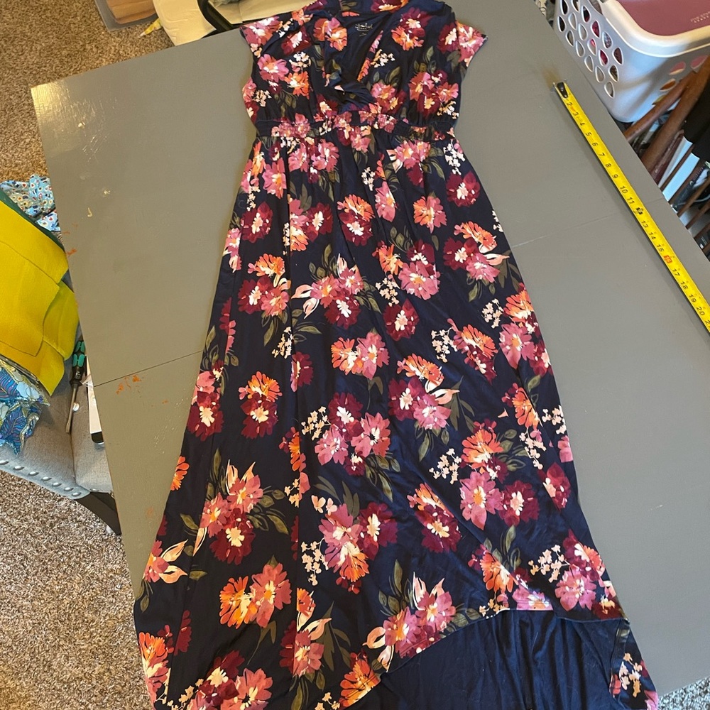 Navy floral Isabel maternity maxi Dress Size XL maternity by Ingrid Isabel